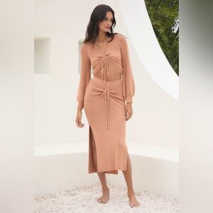 Anthropologie NWT | Flat White Ruched Skirt & Long Sleeve Top Set Cedar | M